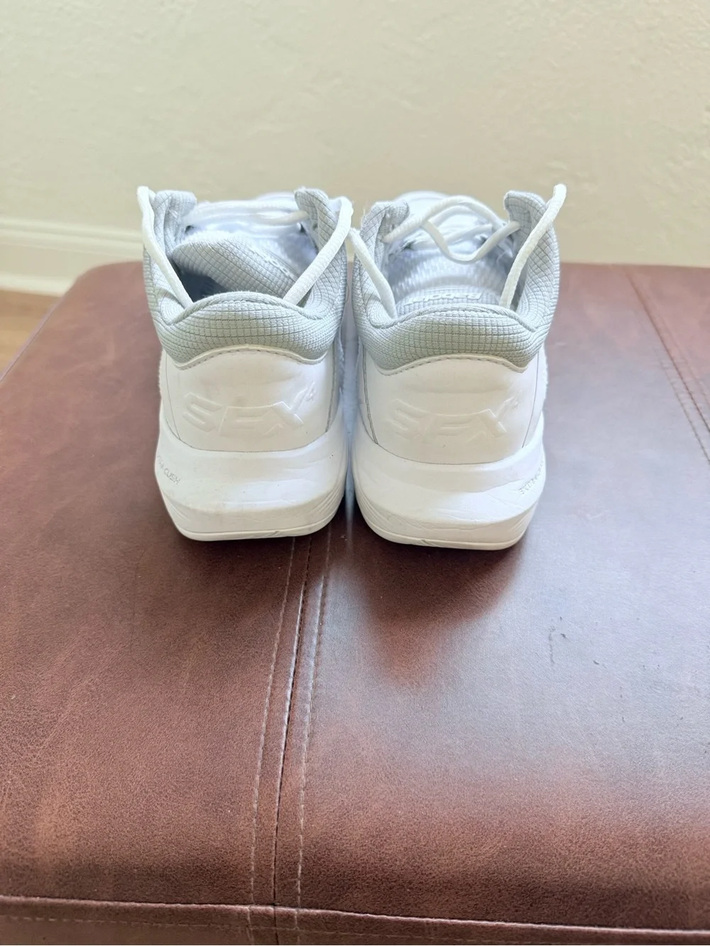 Babolat SFX 4 All Court Womens Tennis Shoes White Silver Michelin Sole Size 7